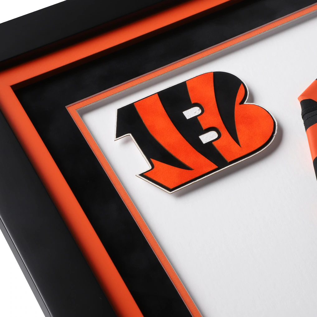 Ja'Marr Chase Cincinnati Bengals Autographed Fanatics Authentic Deluxe Framed Black Nike Limited Jersey 3 Ja'Marr Chase Cincinnati Bengals Autographed Fanatics Authentic Deluxe Framed Black Nike Limited Jersey