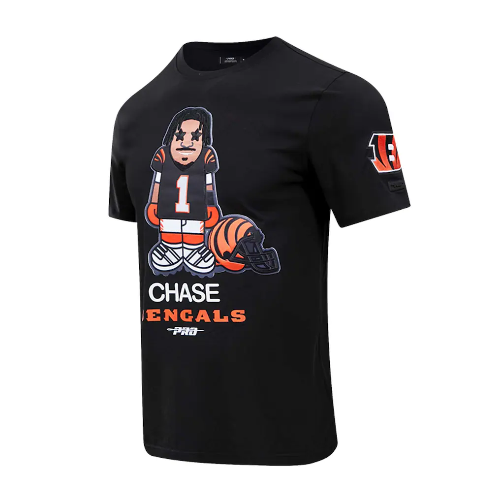 Men's Cincinnati Bengals Ja'Marr Chase Pro Standard Black Player Avatar Graphic T-Shirt
