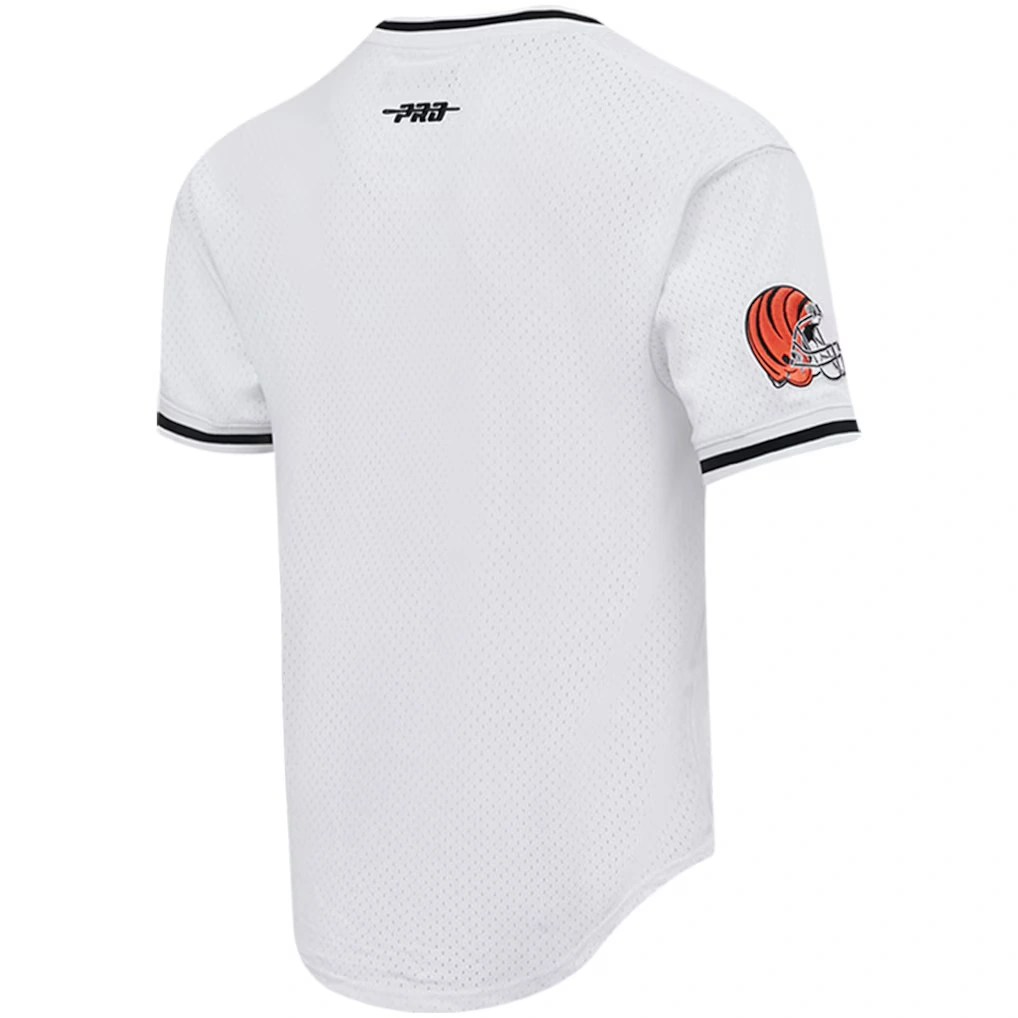Men's Cincinnati Bengals Ja'Marr Chase Pro Standard White Mesh Player Name & Number Top