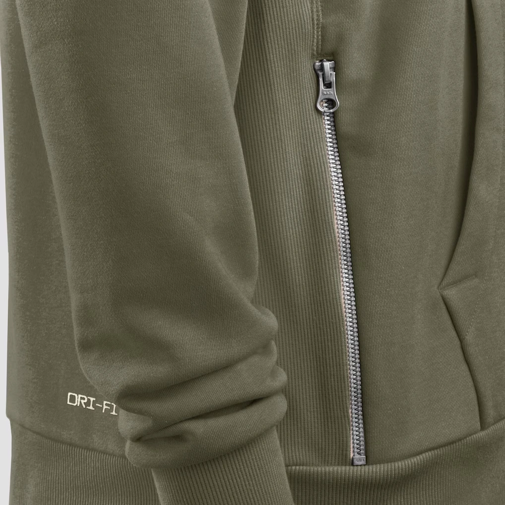 Men's Buffalo Bills Nike Olive 2025 Salute to Service Sideline Standard Issue Dri-FIT Hoodie