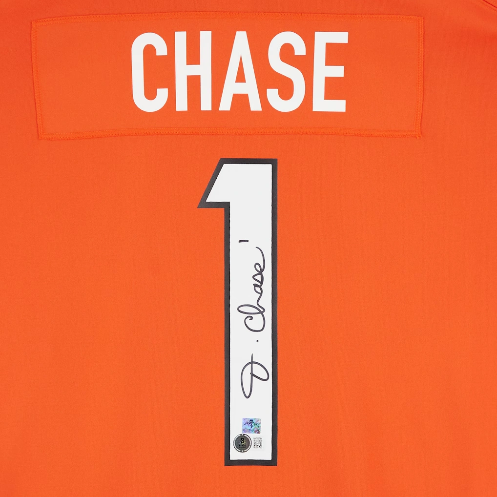 Ja'Marr Chase Cincinnati Bengals Autographed Fanatics Authentic Nike Orange Limited Jersey 4 Ja'Marr Chase Cincinnati Bengals Autographed Fanatics Authentic Nike Orange Limited Jersey