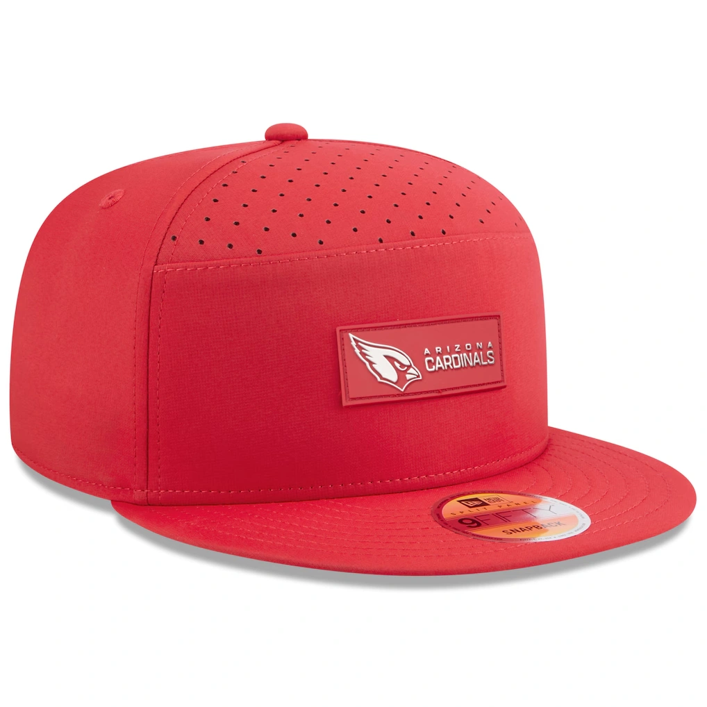 Men's Arizona Cardinals New Era Cardinal 2025 Sideline Split Panel 9FIFTY Snapback Hat