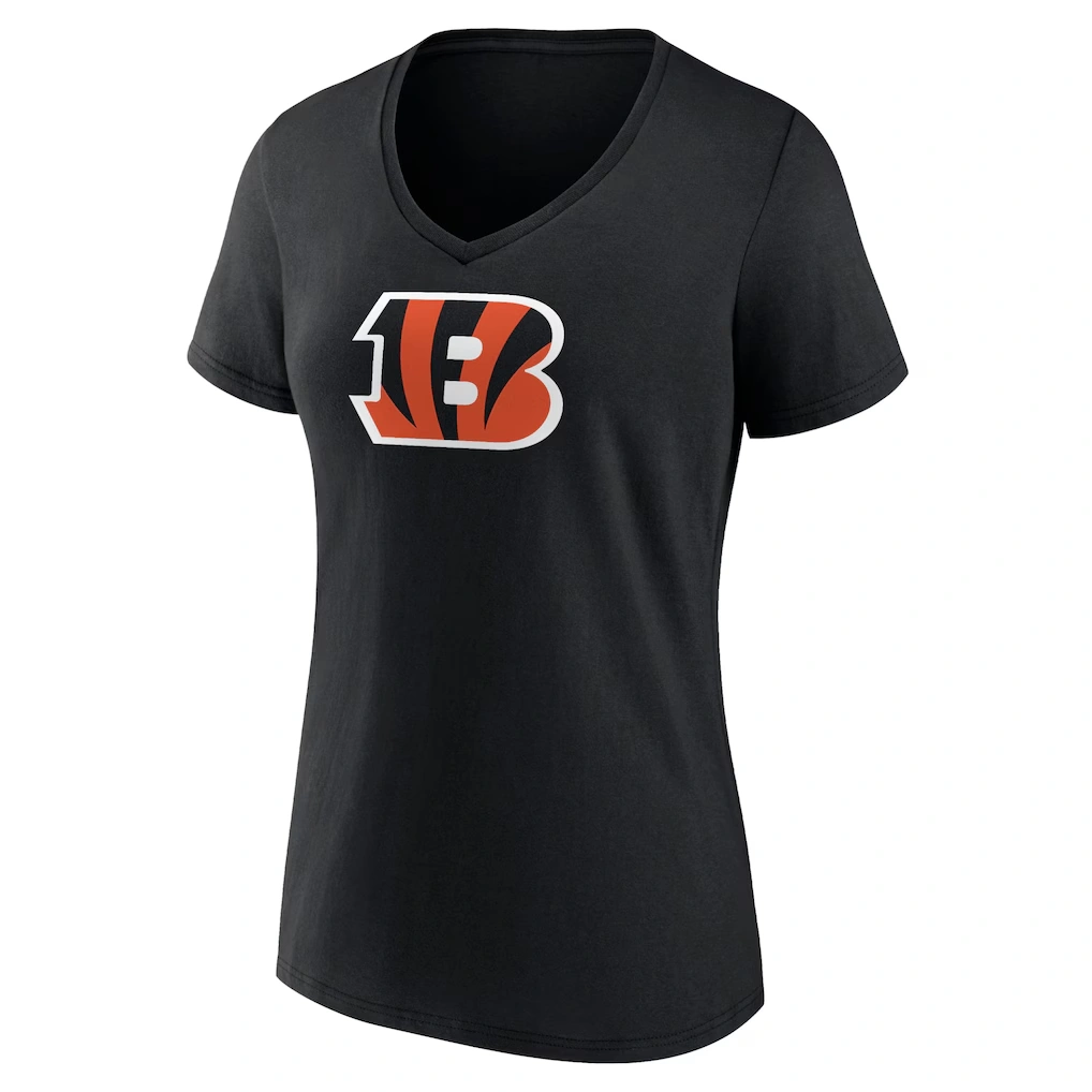 Women's Cincinnati Bengals Ja'Marr Chase Fanatics Black Player Icon Name & Number V-Neck T-Shirt