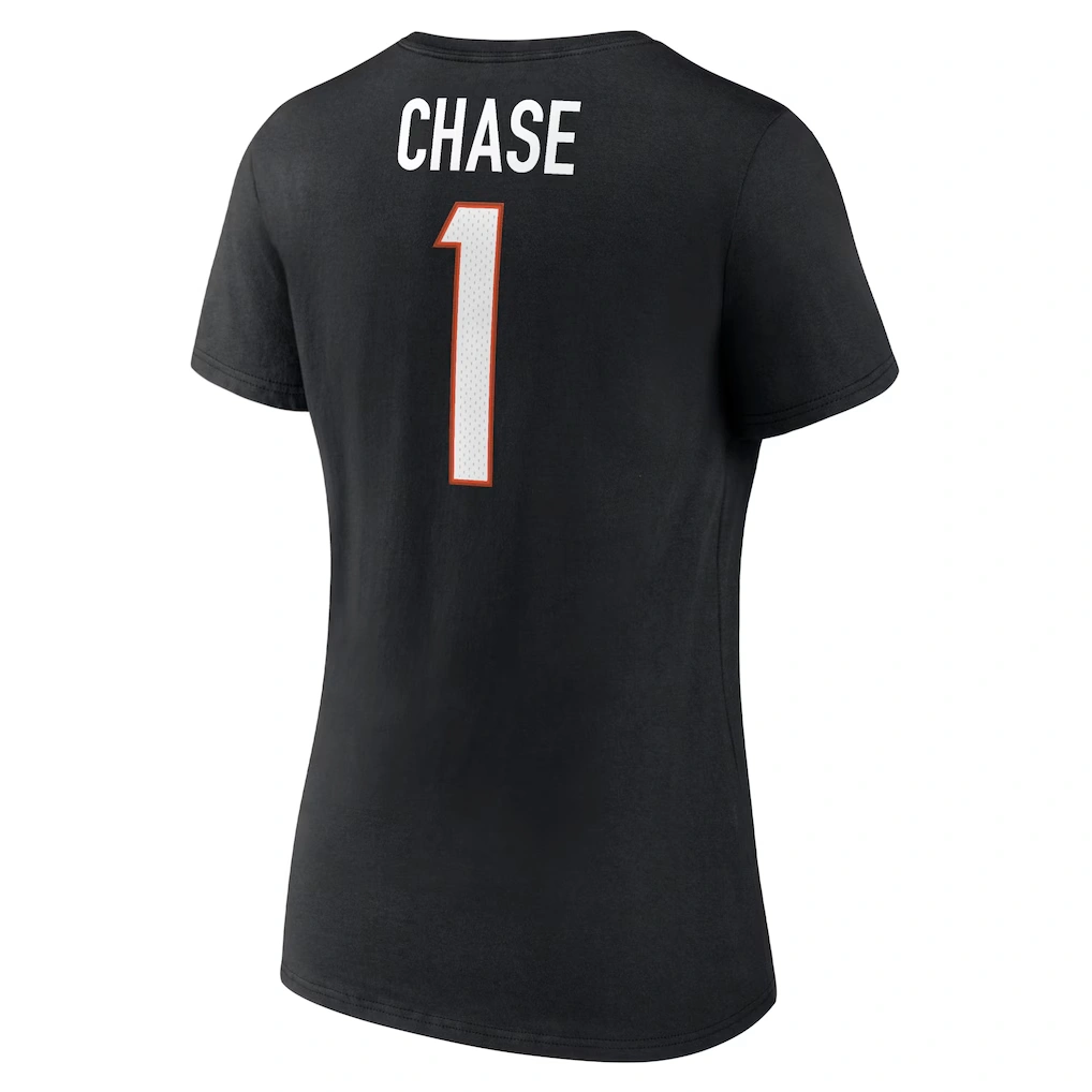 Women's Cincinnati Bengals Ja'Marr Chase Fanatics Black Player Icon Name & Number V-Neck T-Shirt
